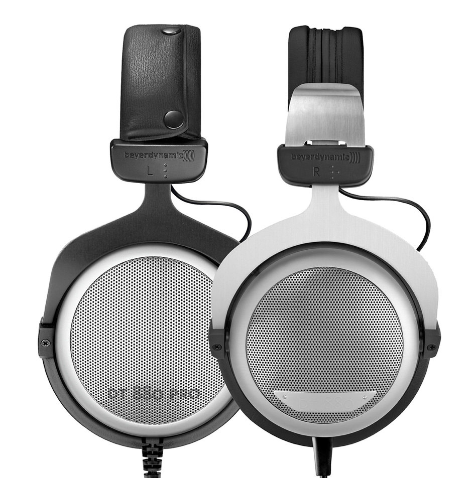 Beyerdynamic DT 880 Edition vs. Pro Headphones