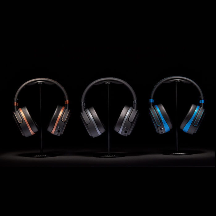 Audeze Mobius Gaming Headphones with Bluetooth (Carbon) - Image 7